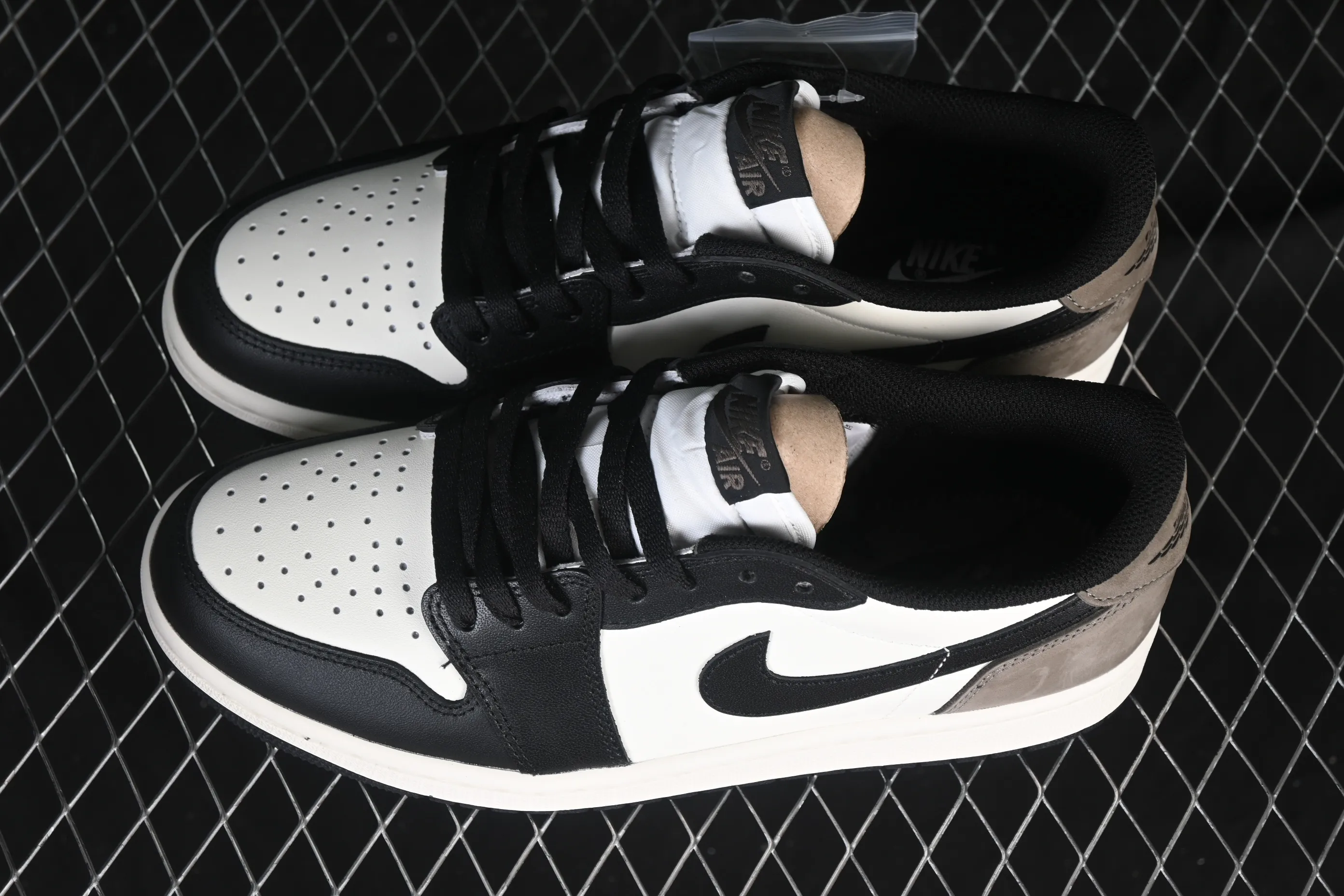 All categories Air Jordan Jordan series basketball shoes Air Jordan 1 Low Air Jordan 1 Low AJ1 Joe 1 Little Mocha Low-top cultural basketball shoes CZ0790-102